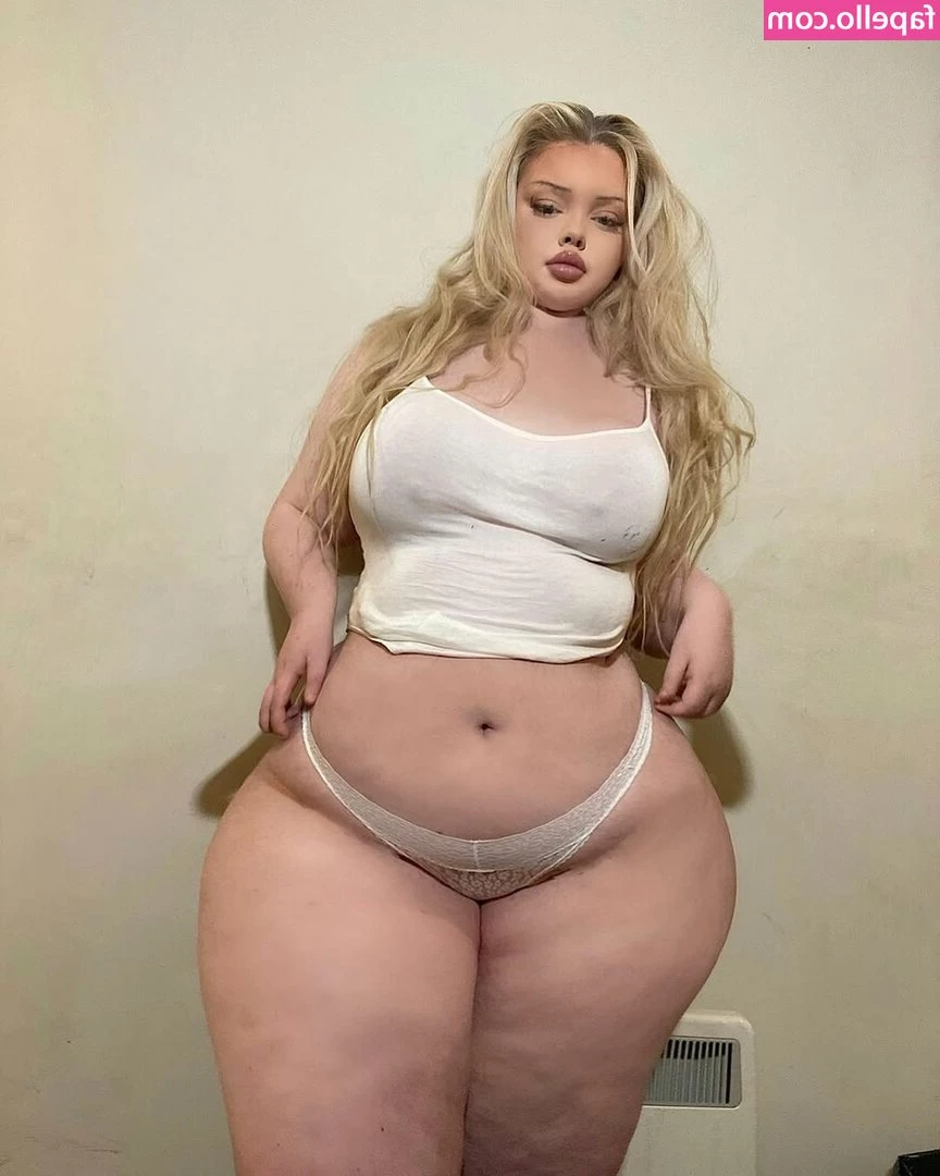 Georgina London [ georgina-london ] - What you staring at for  Deep throat this dick