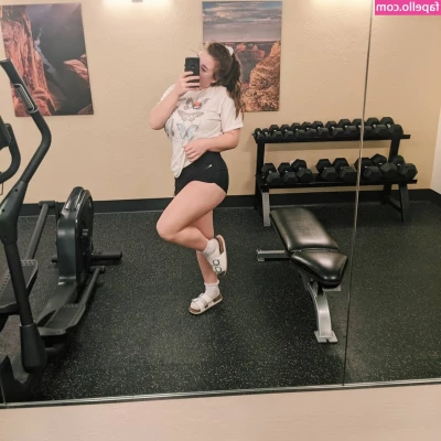 Hailey Bower [ hailey-bower ] - So I’m coming up on when I’d like to do a face reveal on my