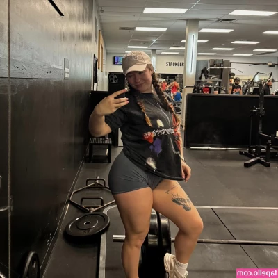 Hailey Bower [ hailey-bower ] - Long ass legs