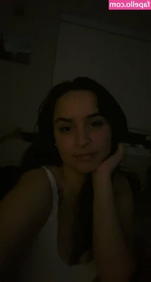 Hannah Banana [ hannah-banana ] - No face  no case   right