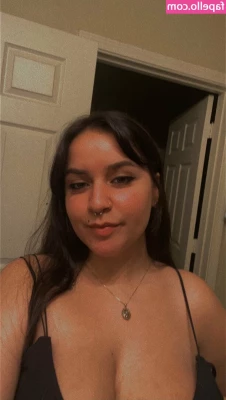 Hannah Banana [ hannah-banana ] - Going on Live tonight   come join me heheh