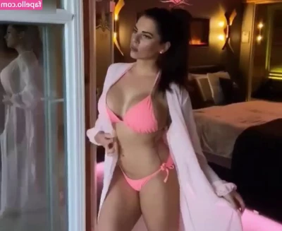 Jenny Frankhauser [ jenny-frankhauser ] - Ready for you to slide that hard cock🥵