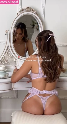 Adorable Caro [ adorable-caro ] - Fuck Daddy 🤤 I've been wet all day, craving dick... I'm ready to