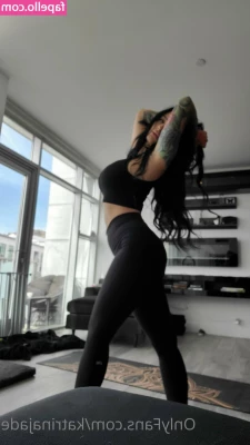 katrinajade - Hey babe, I've got a bit of time and am opening up my sexting right