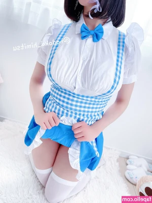 Nodoka Himitsu [ nodoka-himitsu ] - New shoes are a girl’s best friend. 🥰