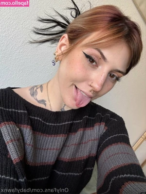 babyfawnx - Sliding on a sexy pair of nylons always sets the mood