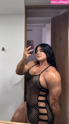 Kyle_Camns [ kyle-camns ] - When you're horny and feeling sexy but you're also a massive weirdo
