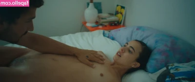 Margaret Qualley [ margaret-qualley-1 ] - hey babes, can you follow me on Instagram @ Stephanielovellts if you
