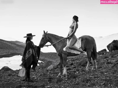 Marisa Papen [ marisa-papen ] - Bare chested for your viewing pleasure, tell me what you think in the