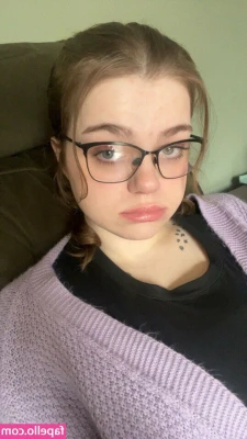 Daddie Maddie [ daddie-maddie ] - wanna play NOW with me? I'm available my love! 😘❤️😈