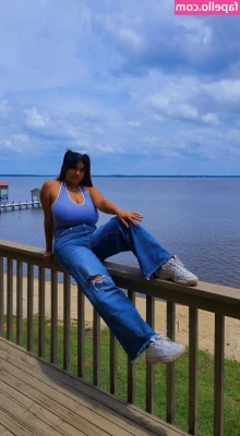 Amanda F [ amanda-f ] - gm 😘  (1 photo, 1 video)