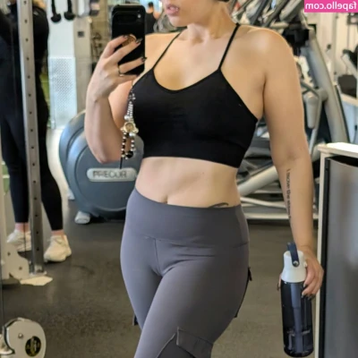 xoSinnabun - I’m going out tonight for the first time in months , anyone want to
