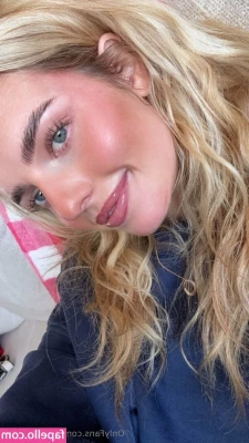 gracesweets - I m not long back was away for a few days how s everyone doing  