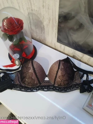 xxsecretdesirexx - I do enjoy a bit of teasing 😈😈