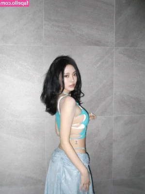 Ningning (æspa [ ningning-aespa ] - listen to my naughty words while i'm talking dirty, wanting you to