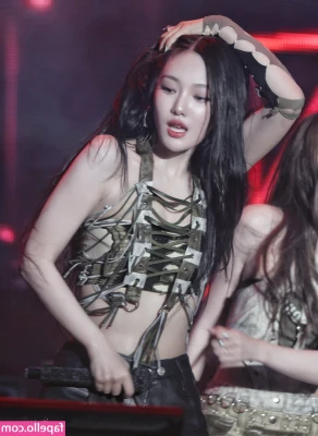 Ningning (æspa [ ningning-aespa ] - I love getting messy 🥵🥰💦