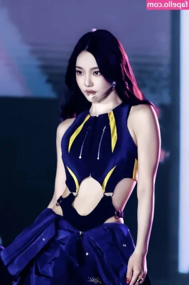 Ningning (æspa [ ningning-aespa ] - Do you want to drown in these eyes? 👀
