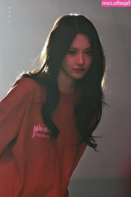 Ningning (æspa [ ningning-aespa ] - Follow the   baby  I ll make it worth your while   Wanna see more  DM