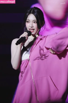 Ningning (æspa [ ningning-aespa ] - นอนยาง
