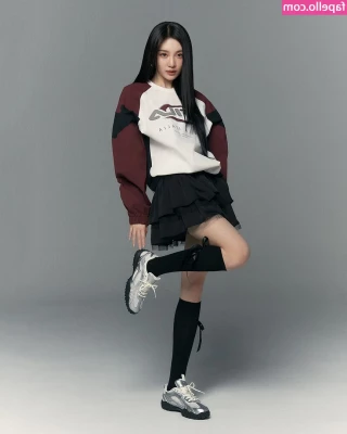 Ningning (æspa [ ningning-aespa ] - More from this shoot or nah