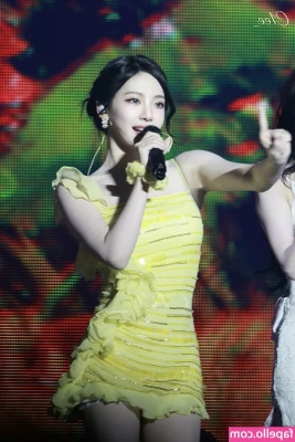 Ningning (æspa [ ningning-aespa ] - How would u like me daddy