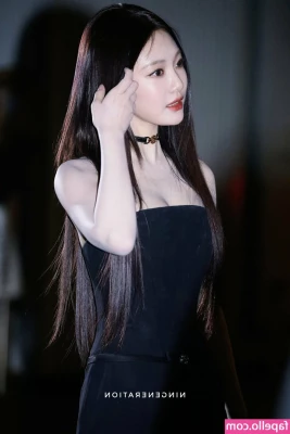 Ningning (æspa [ ningning-aespa ] - I m so horny now  will you help me part 1