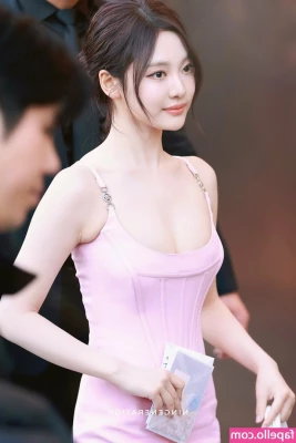 Ningning (æspa [ ningning-aespa ] - Xoxo wanna see more