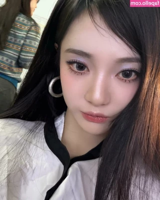Ningning (æspa [ ningning-aespa ] - How cute is this new bikini
