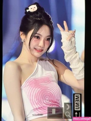 Ningning (æspa [ ningning-aespa ] - Pussy  titties  and face