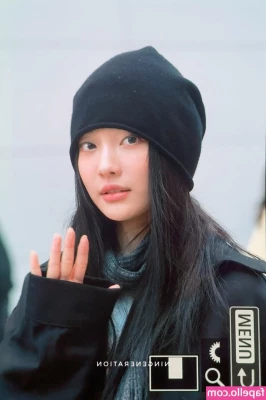 Ningning (æspa [ ningning-aespa ] - Hype me up   I m going live later