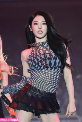 Ningning (æspa [ ningning-aespa ] - Pics from my show in Diesel