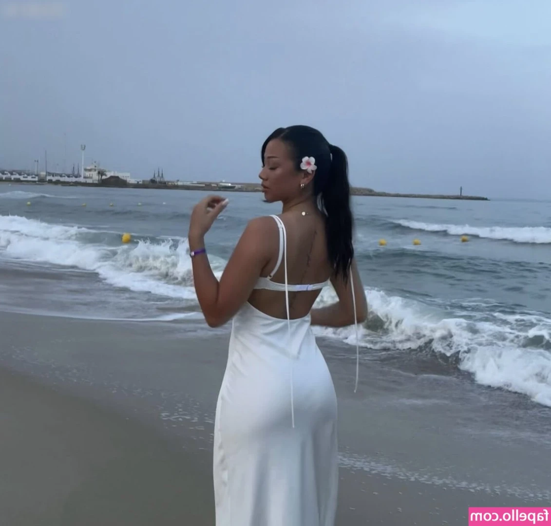 naomi khio [ naomi-khio ] - I love when I can feel you deep inside me, knowing your balls are
