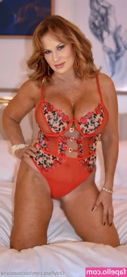 bbcloveslana - My skin is golden