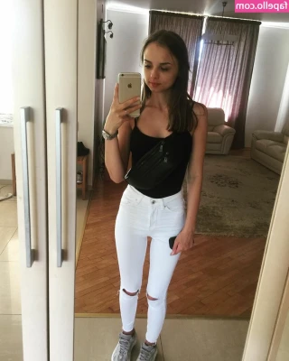 Misss Vikka [ misss-vikka ] - A stressful day? 😶  Not just a day! 🙈 I have spent the last few