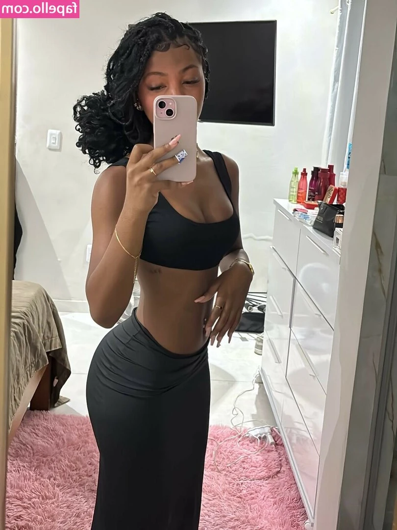 Victhauanny - I’ll work you out 😂😜