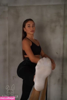 Kate_offcl [ kate-offcl ] - 🔞This hot girl @olya_sweet knows how to make you have the most