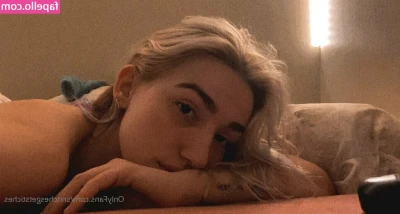 snitchesgetstiches - POV: you are trying to make me cum by using toys. 😋