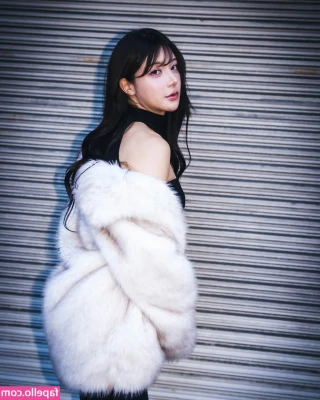 Kiki Mizukami [ kiki-mizukami-1 ] - I want this to be the photo you jerk off to today