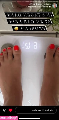 Carina Spack [ carina-spack ] - I got A tasty peach 🍑 for your HUMP day!!! part 1