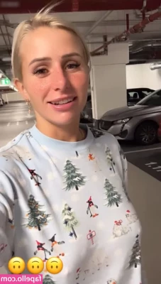 Carina Spack [ carina-spack ] - It's Monday morning and I want a secret lover!