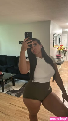 MsBeatDaEgg - About to trap all the fathers and make them my DADDY!
