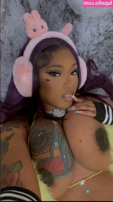princessdollybabe - Why aren't you in my DM's?