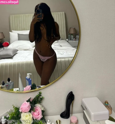 JaydaNoir - I want you to have a bootyful journey 👀