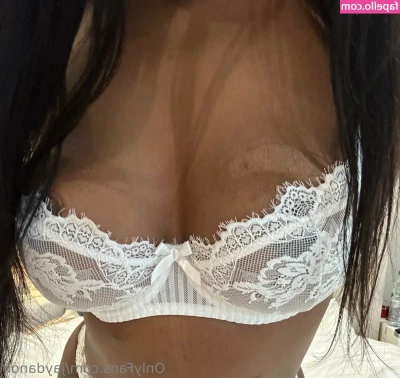 JaydaNoir - Today is the day of fun, isn't it?😋