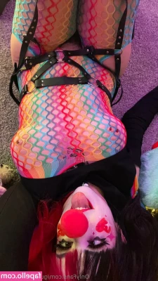 gummyghostgirl - Casi me pillan desnudo