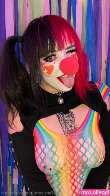gummyghostgirl - Sky s on fire