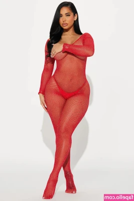 Stephanie Rao [ stephanie-rao ] - Naughty outfit !