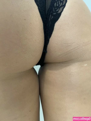 JaysSpying - Lots of fun this weekend in the hot tub and I think this might be my