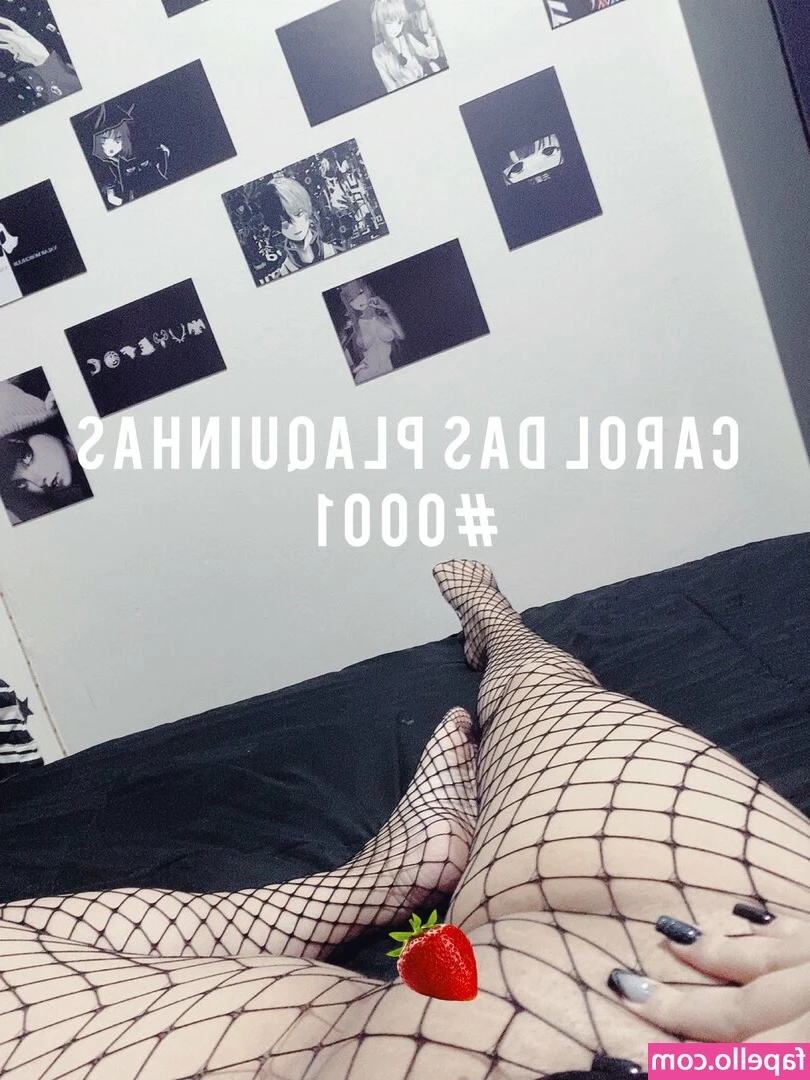 Carol Das Plaquinhas [ carol-das-plaquinhas ] - Aerial ceiling POV longer version of today's tiktok!! So many