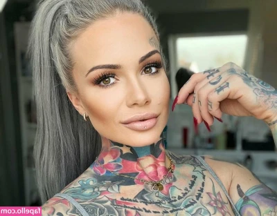 Juliane Förster [ juliane-frster ] - Buon Nataleeeeee ❤❤